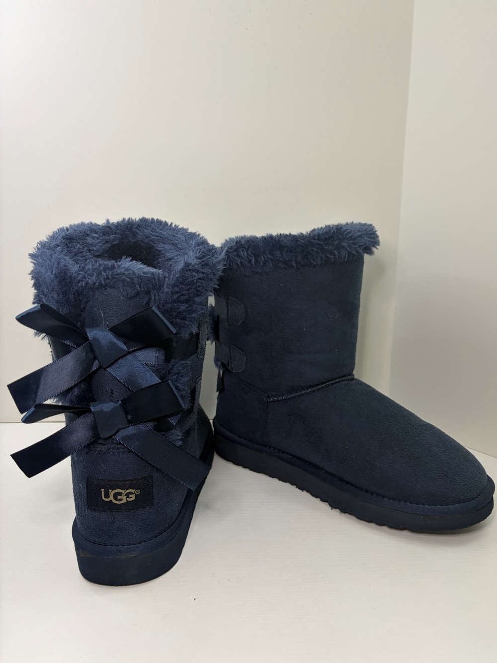 UGG Bailey Bow II Navy Blue Satin Bow Accent Winter Boots Size 8
